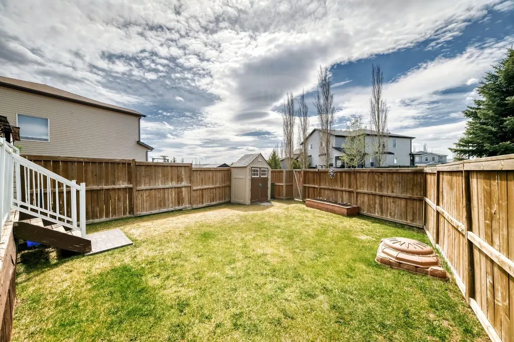 70 Jensen Place Red Deer AB T4P0G2
