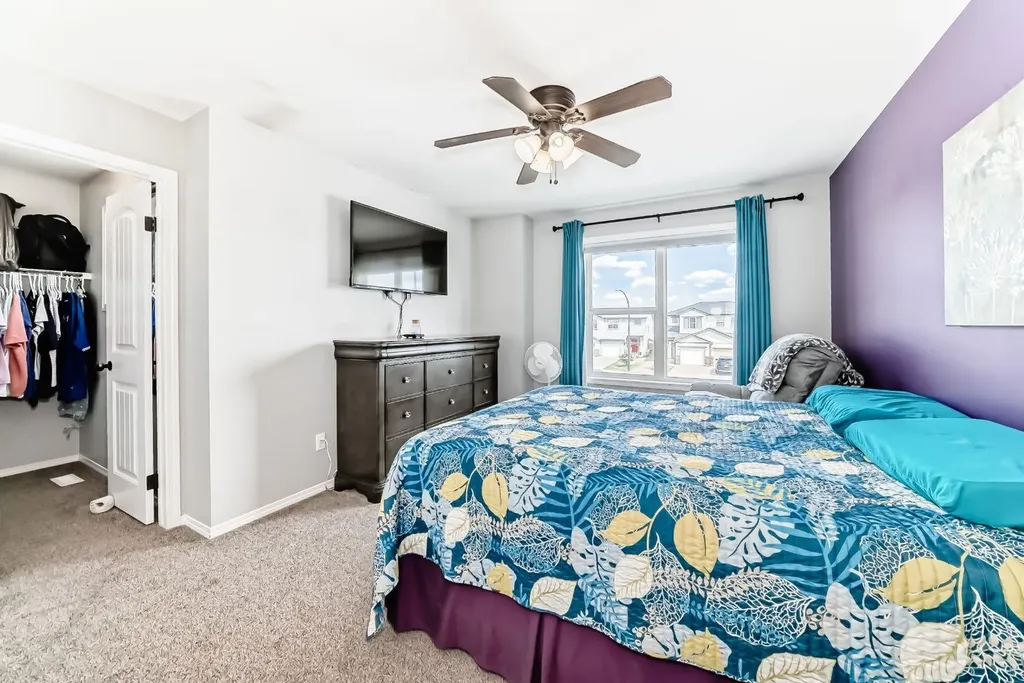 70 Jensen Place Red Deer AB T4P0G2