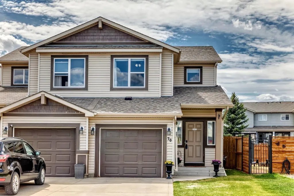 70 Jensen Place Red Deer AB T4P0G2