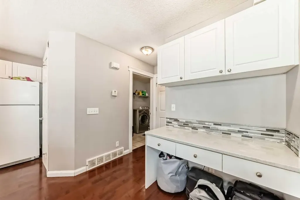 39 Saddleridge Close NE Calgary AB T3J4X2