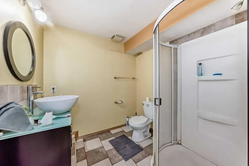 39 Saddleridge Close NE Calgary AB T3J4X2