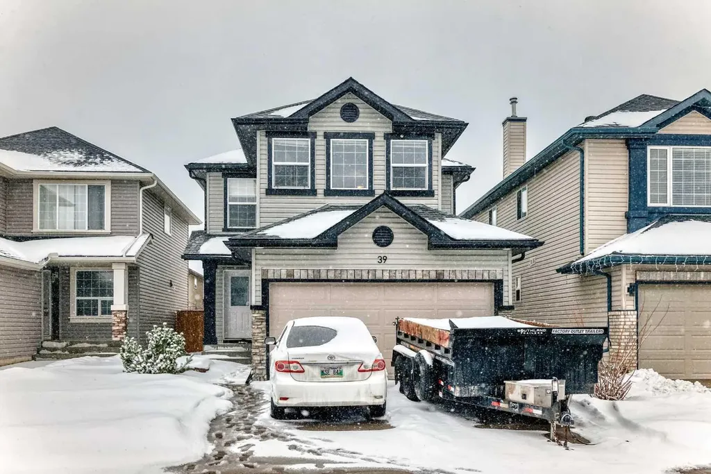39 Saddleridge Close NE Calgary AB T3J4X2