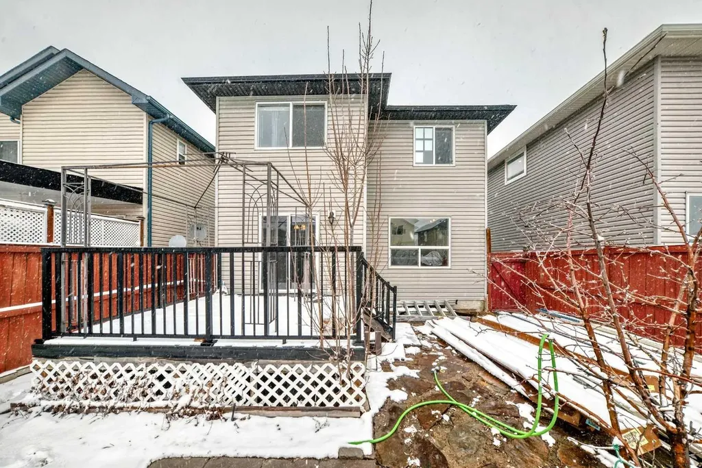 39 Saddleridge Close NE Calgary AB T3J4X2