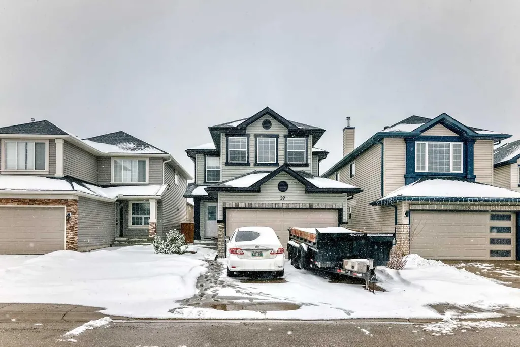 39 Saddleridge Close NE Calgary AB T3J4X2