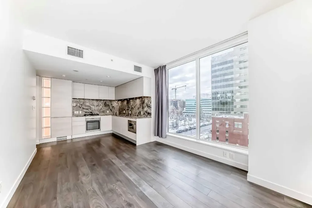 310 12 Avenue SW Calgary AB T2X2G2