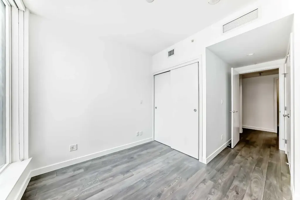 310 12 Avenue SW Calgary AB T2X2G2