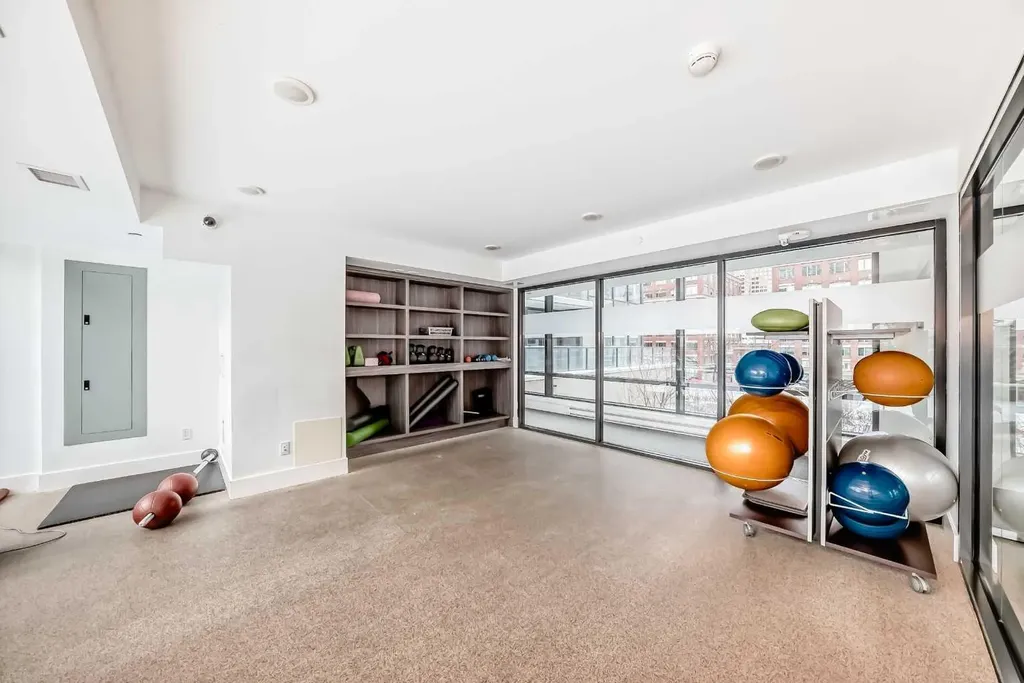 310 12 Avenue SW Calgary AB T2X2G2