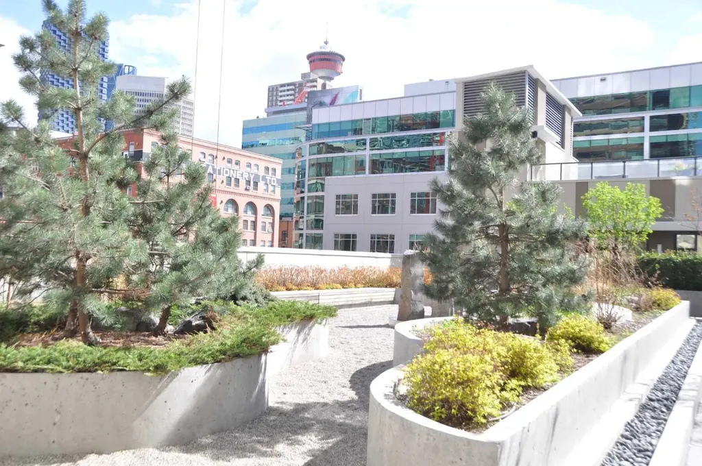 310 12 Avenue SW Calgary AB T2X2G2