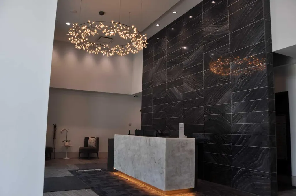310 12 Avenue SW Calgary AB T2X2G2