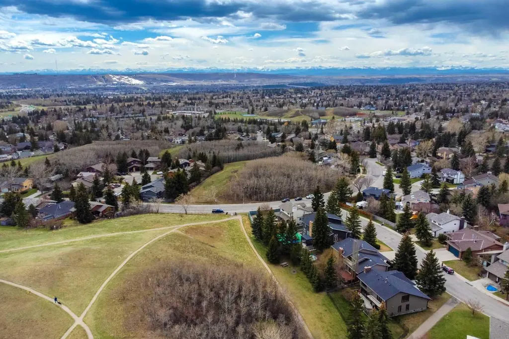 195 Ranch Estates Road NW Calgary AB T3G2B9