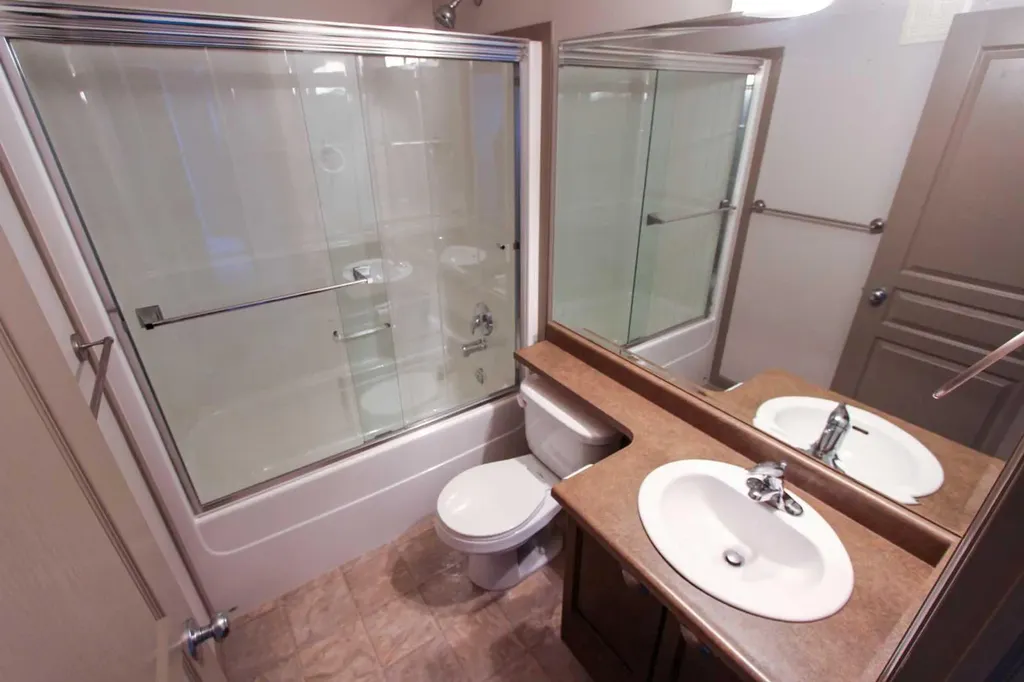 11046 66 Avenue Grande Prairie AB T8W2Y8