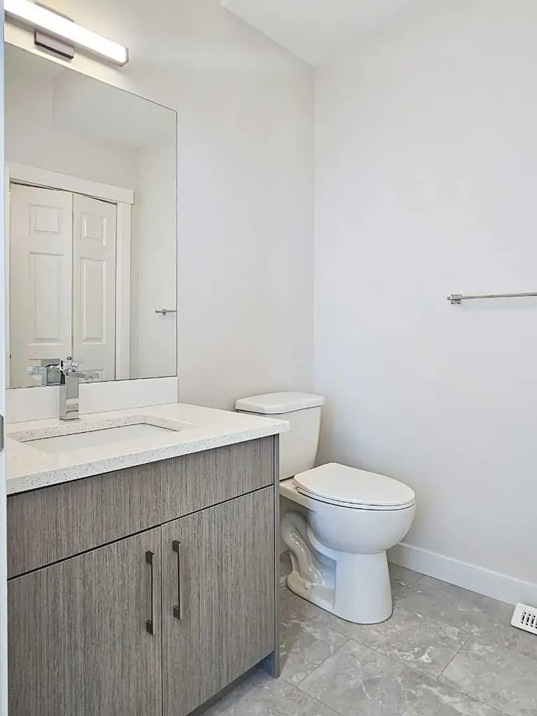1935 Mccaskill Drive Crossfield AB T0M 0S0