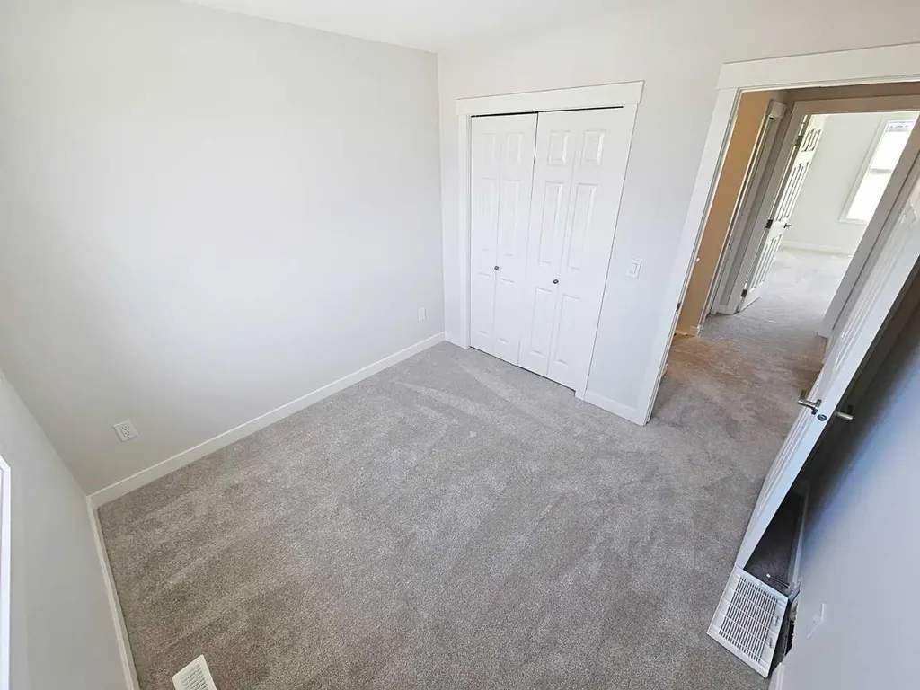 1935 Mccaskill Drive Crossfield AB T0M 0S0