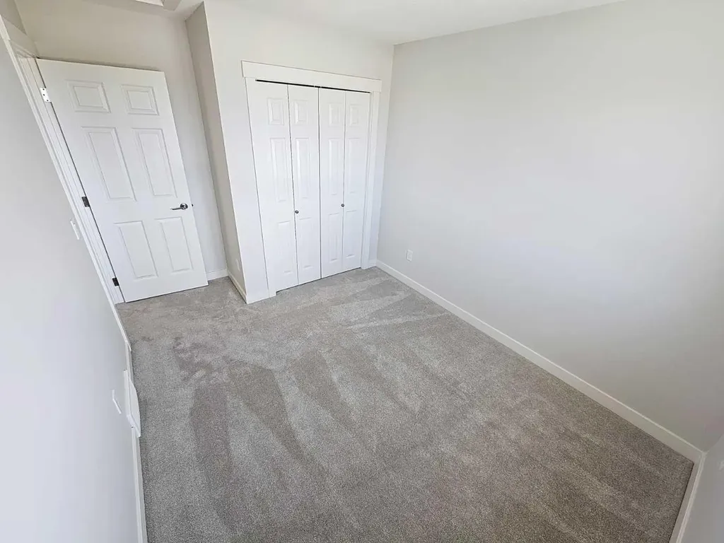 1935 Mccaskill Drive Crossfield AB T0M 0S0