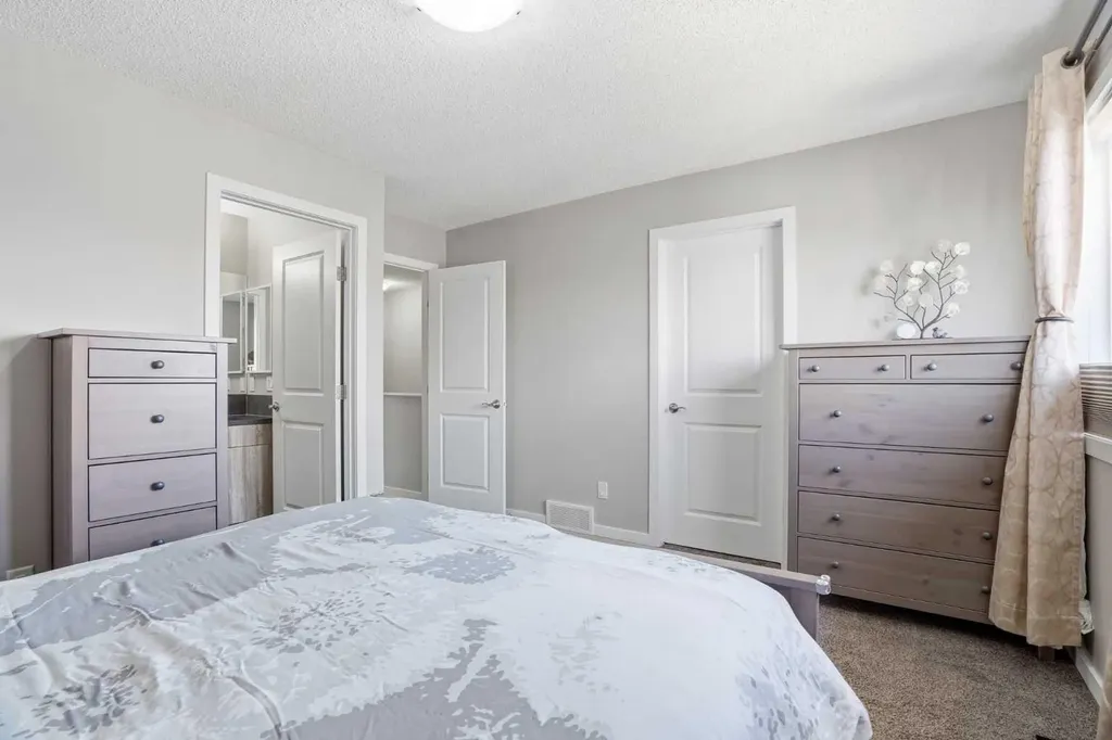 72 Redstone Common NE Calgary AB T3N 0K1