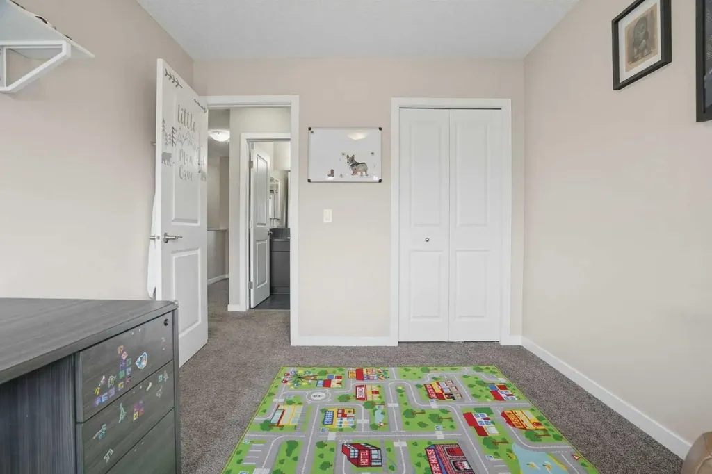 72 Redstone Common NE Calgary AB T3N 0K1