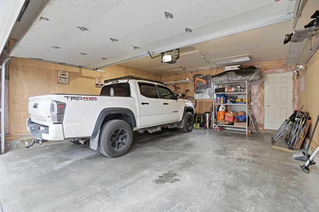 72 Redstone Common NE Calgary AB T3N 0K1