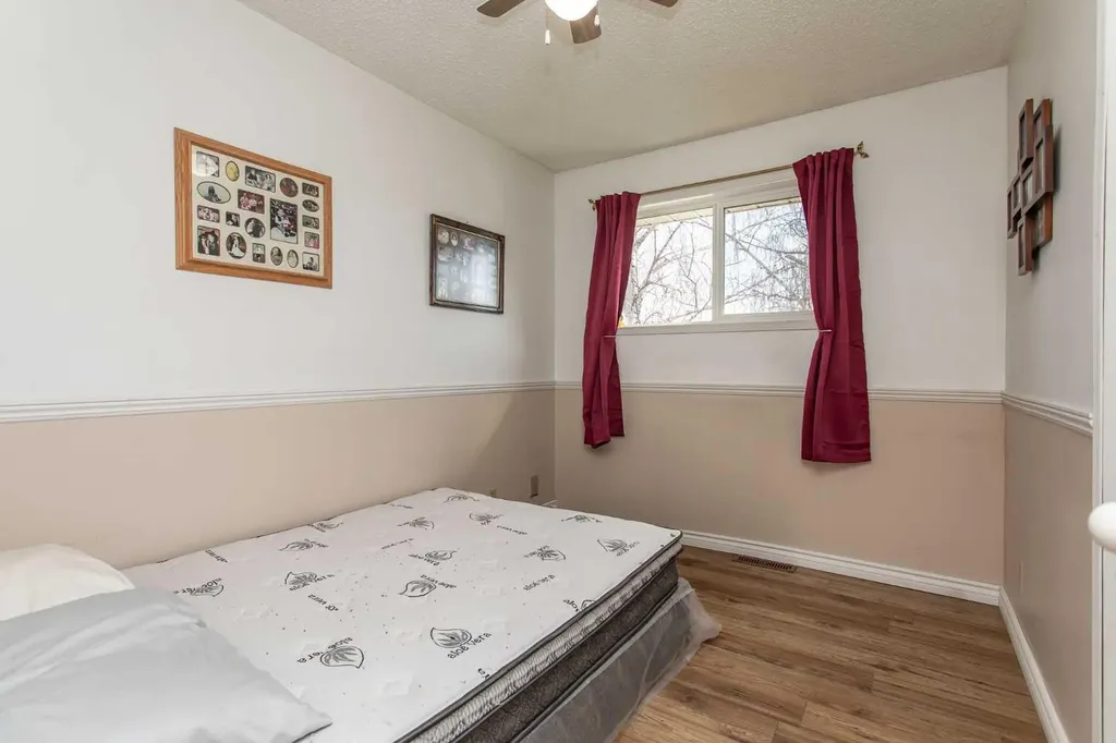 62 Nance Avenue Red Deer AB T4S1Z2