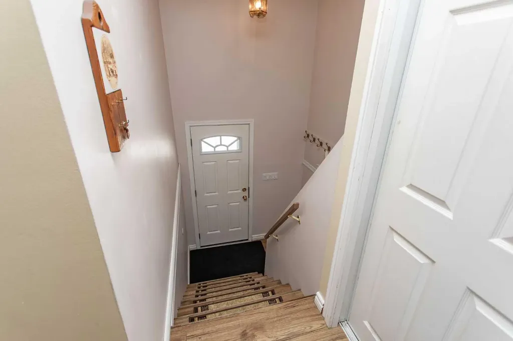 62 Nance Avenue Red Deer AB T4S1Z2