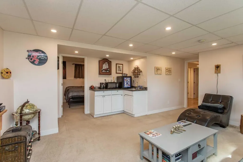 62 Nance Avenue Red Deer AB T4S1Z2