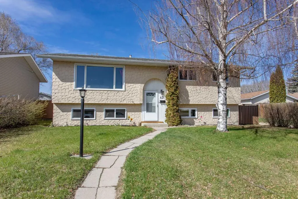 62 Nance Avenue Red Deer AB T4S1Z2