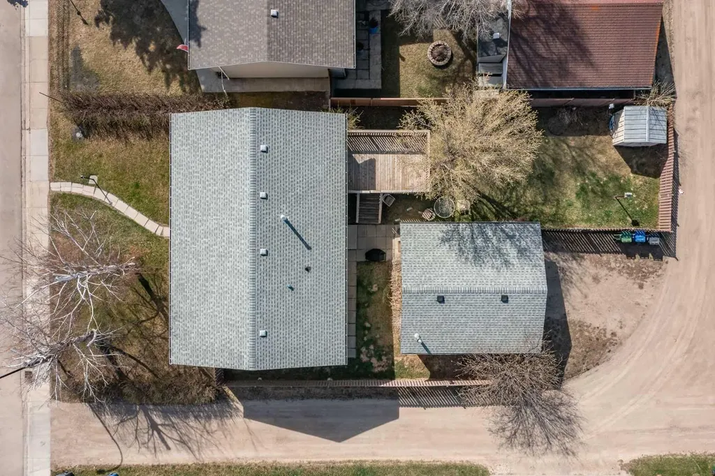 62 Nance Avenue Red Deer AB T4S1Z2