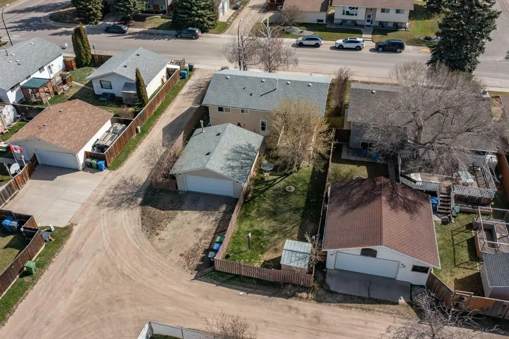 62 Nance Avenue Red Deer AB T4S1Z2