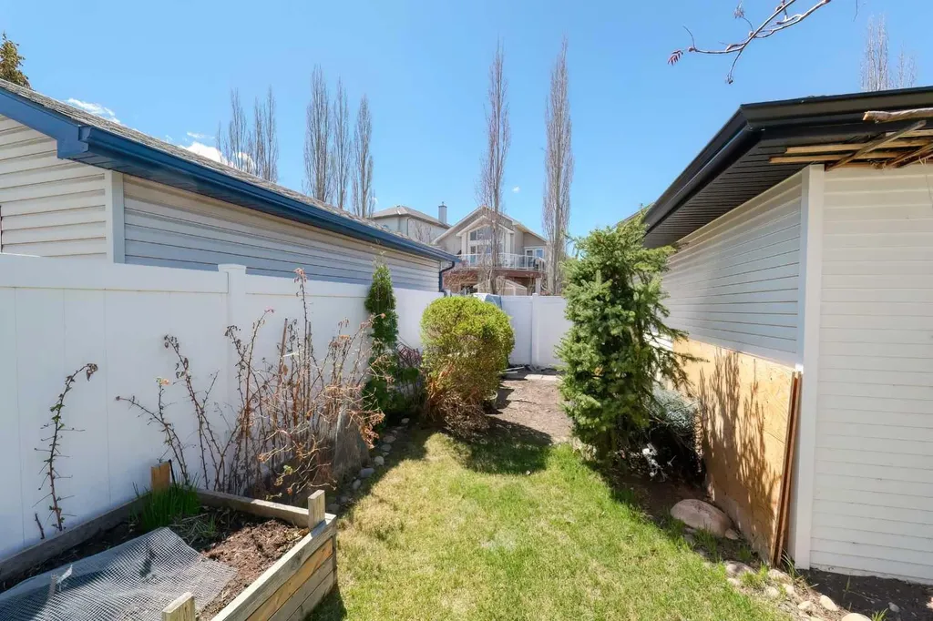 111 West Springs Way SW Calgary AB T3H4P5