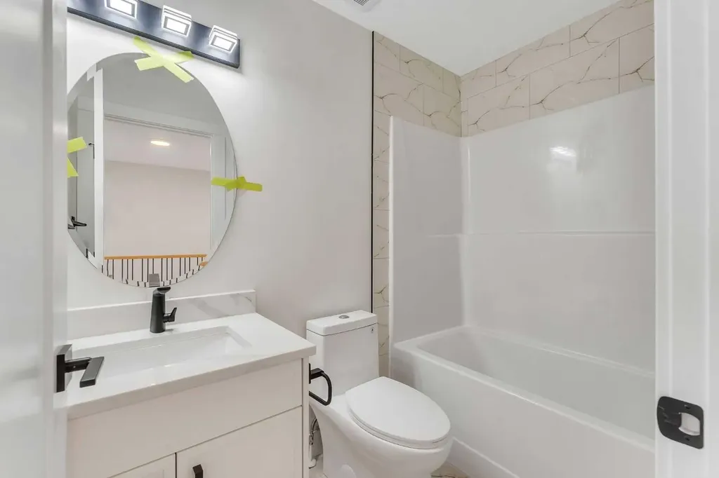 4917 88 Avenue NE Calgary AB T3J 5N8