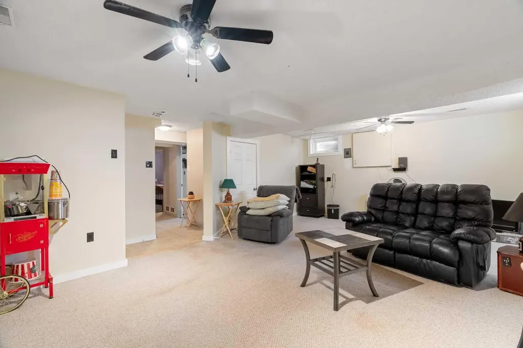 162 Caldwell Crescent Fort Mcmurray AB T9K 1G3