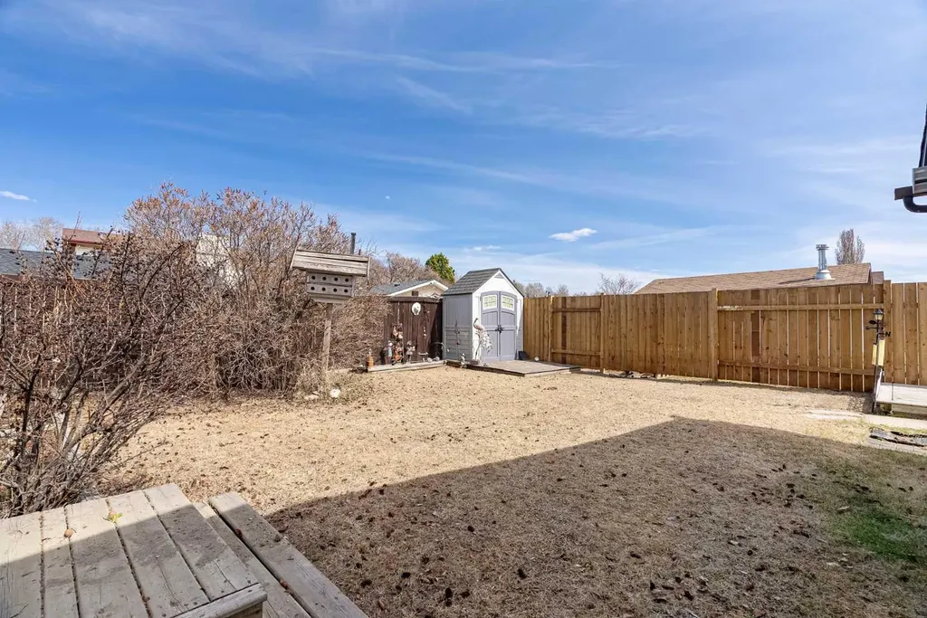 162 Caldwell Crescent Fort Mcmurray AB T9K 1G3
