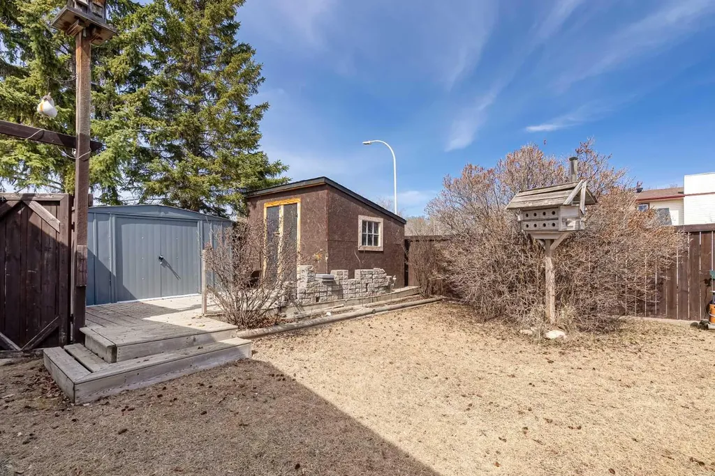162 Caldwell Crescent Fort Mcmurray AB T9K 1G3