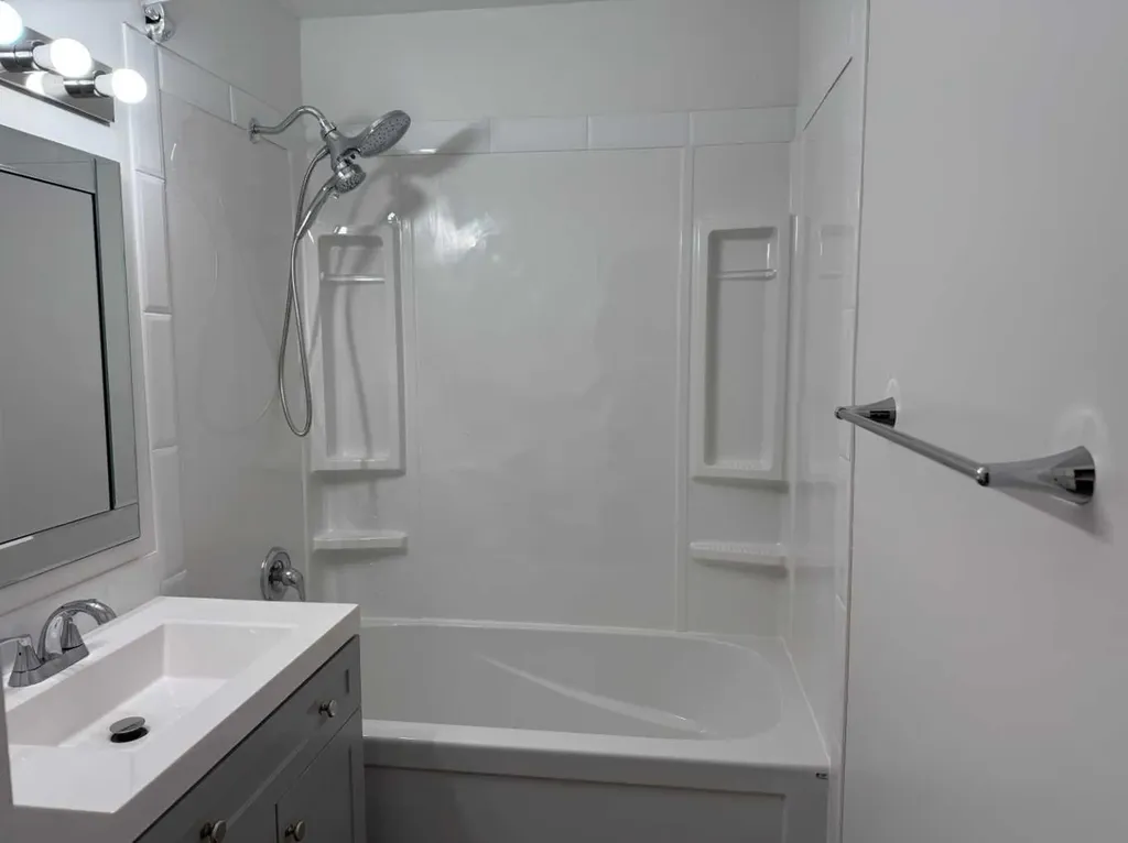 5416 46 Street Lloydminster AB T9V 0E4