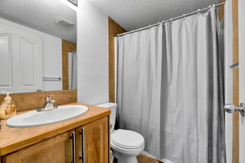 92 Saddletree Court NE Calgary AB T3J 0K9