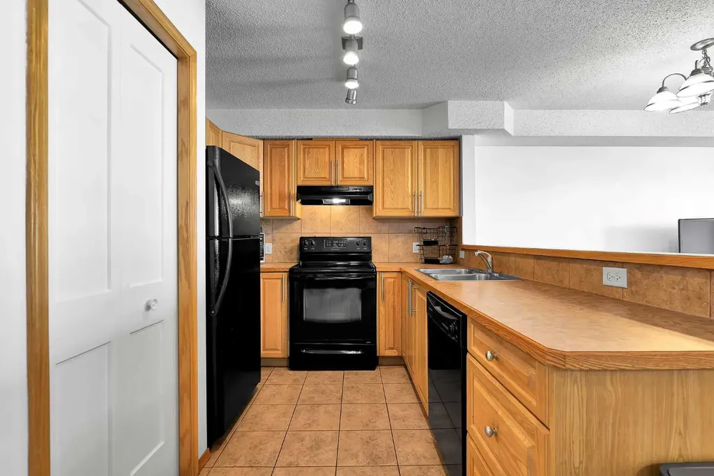 92 Saddletree Court NE Calgary AB T3J 0K9
