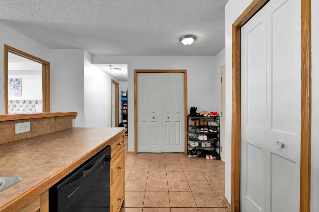92 Saddletree Court NE Calgary AB T3J 0K9