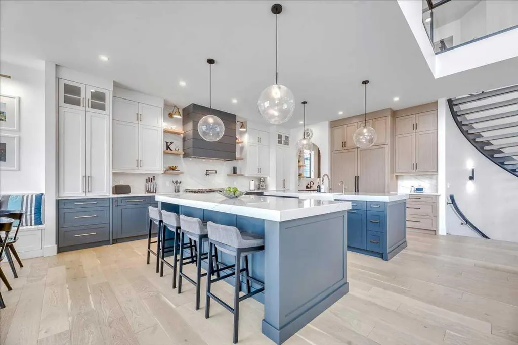 411 Marina Grove SE Calgary AB T3M 3S8