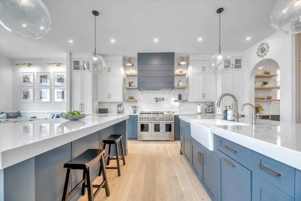 411 Marina Grove SE Calgary AB T3M 3S8