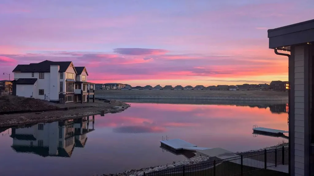 411 Marina Grove SE Calgary AB T3M 3S8