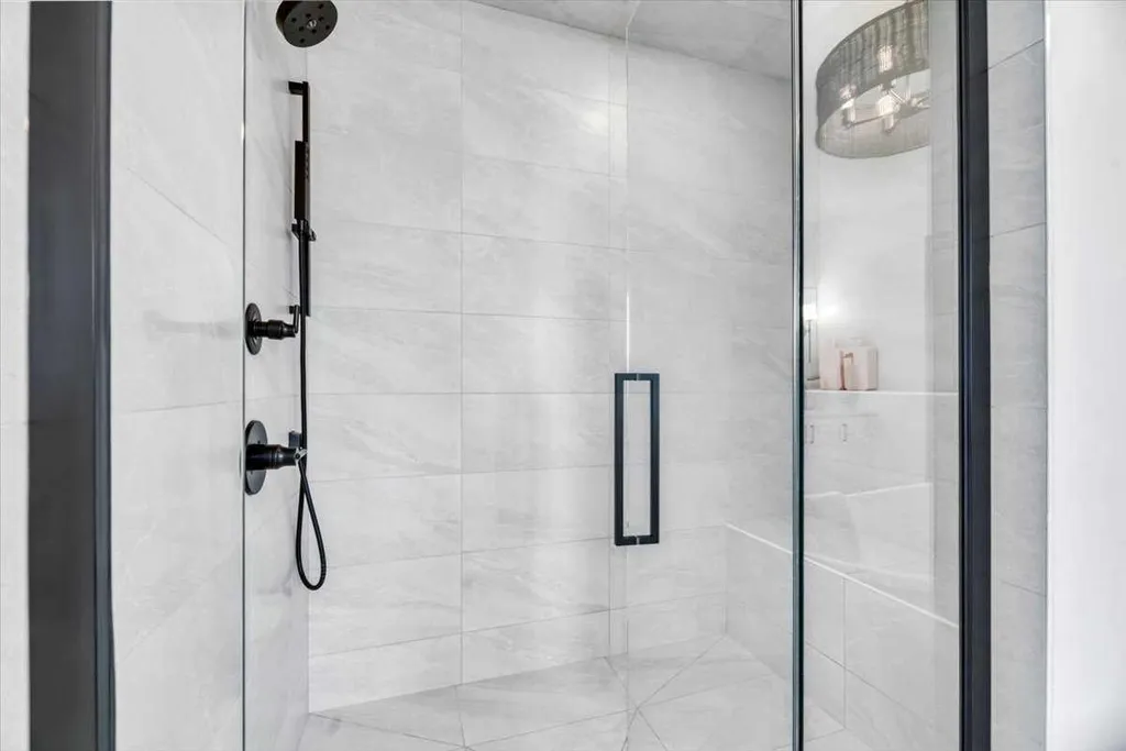 411 Marina Grove SE Calgary AB T3M 3S8