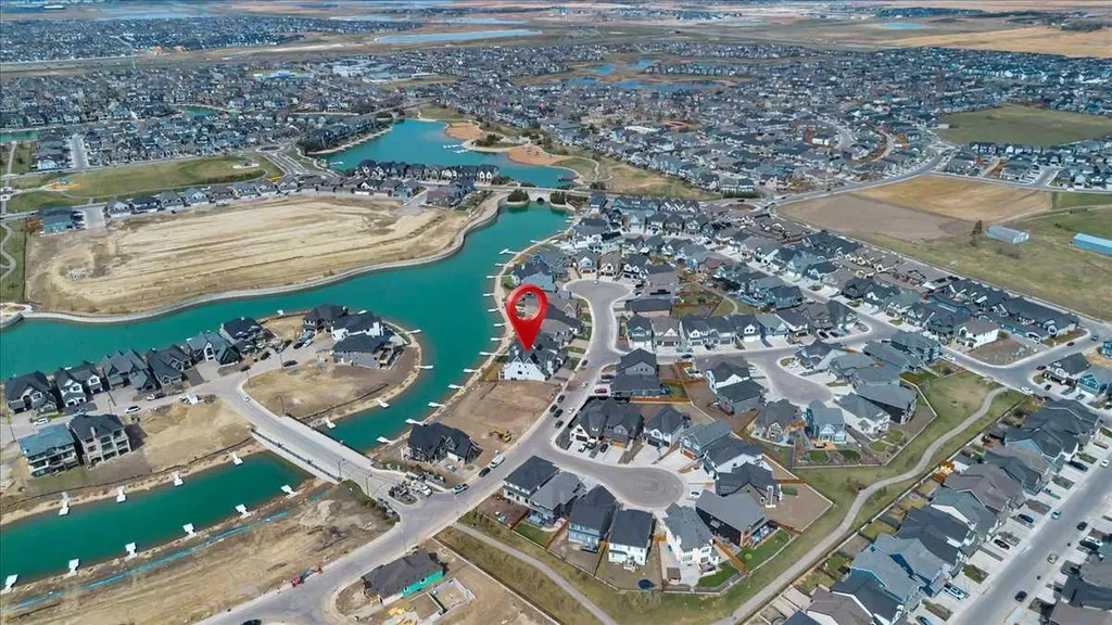 411 Marina Grove SE Calgary AB T3M 3S8