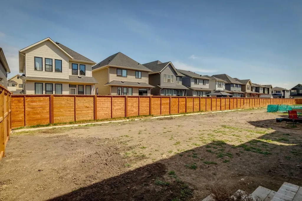 12 Copperhead Garden SE Calgary AB T2Z 5H1