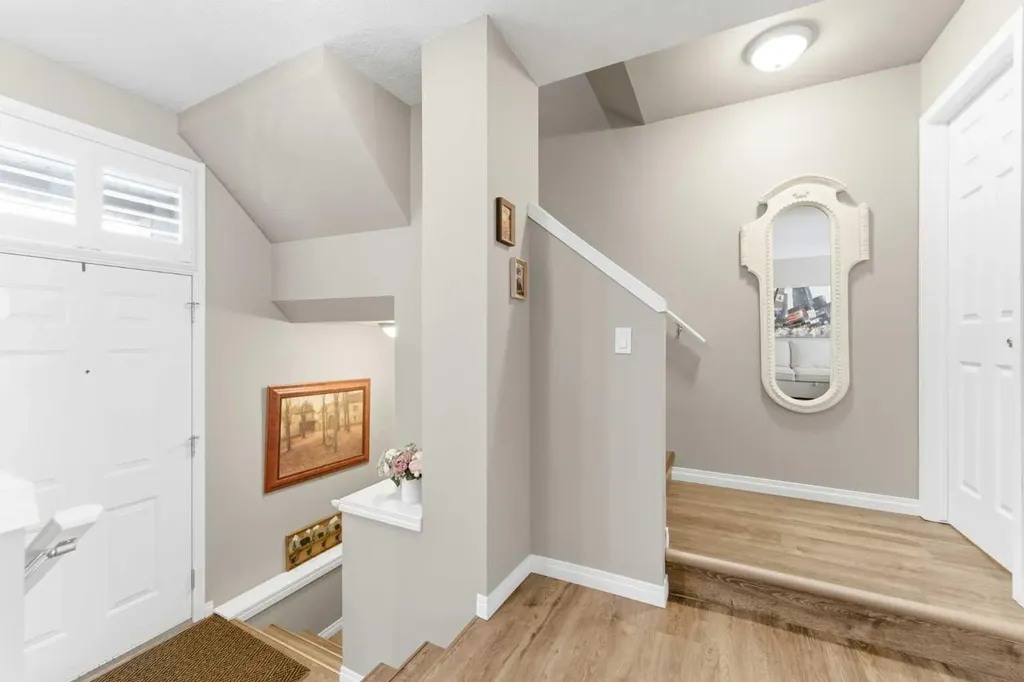159 Mckenzie Towne Gate SE Calgary AB T2Z 4G2