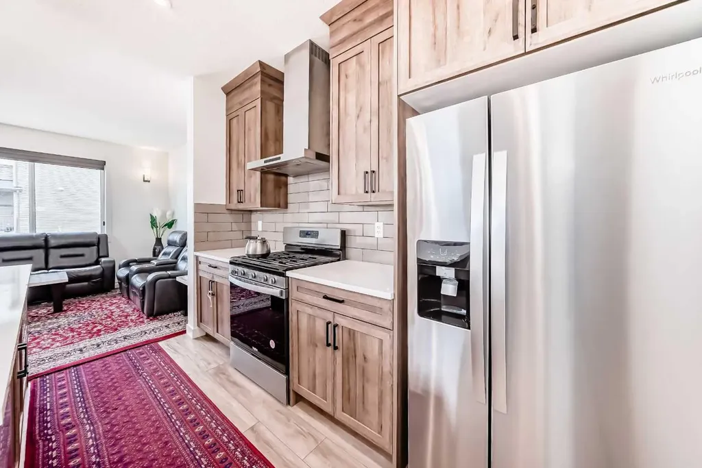 330 Ambleton Drive NW Calgary AB T3P 2B7