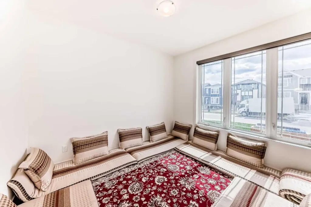 330 Ambleton Drive NW Calgary AB T3P 2B7