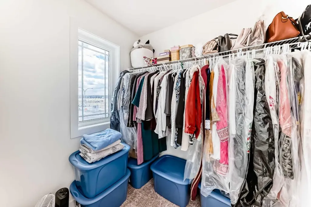330 Ambleton Drive NW Calgary AB T3P 2B7