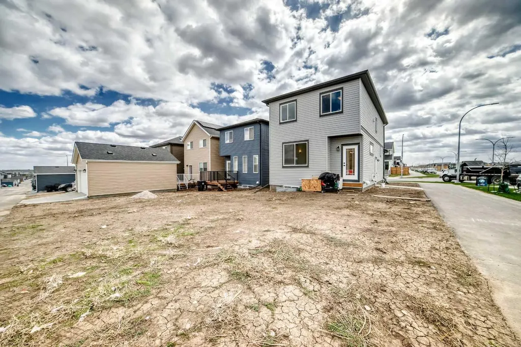 330 Ambleton Drive NW Calgary AB T3P 2B7