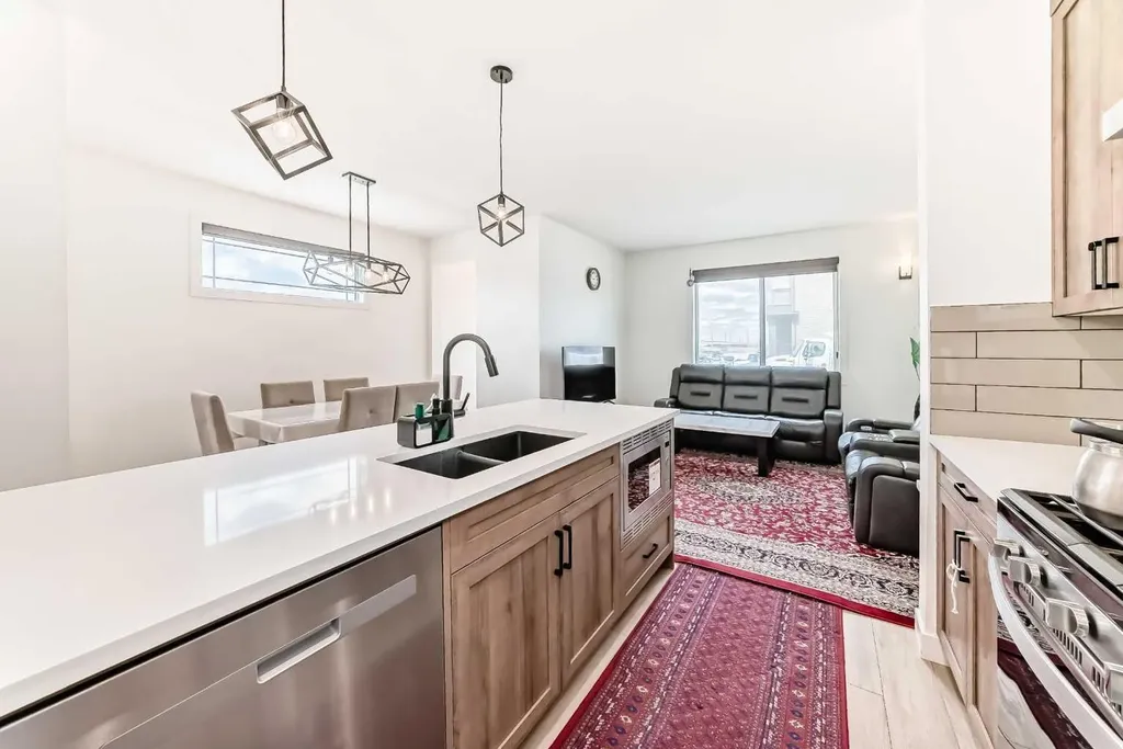 330 Ambleton Drive NW Calgary AB T3P 2B7