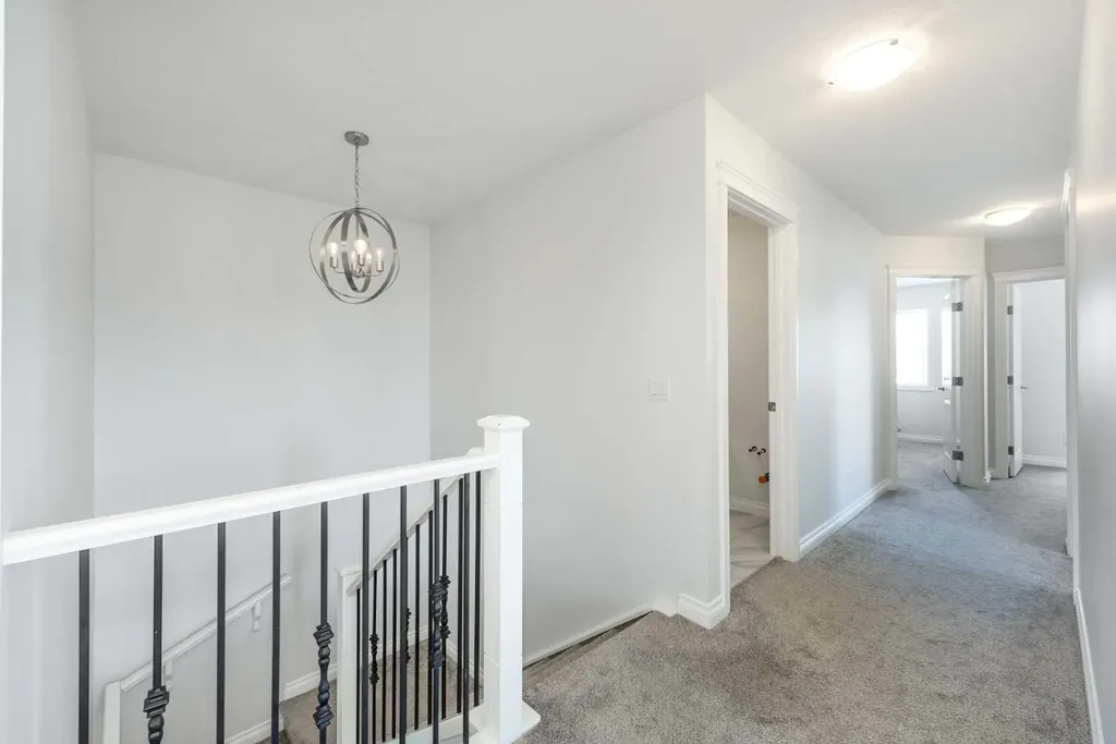 107 Dawson Harbour Court Chestermere AB T1X1Z7
