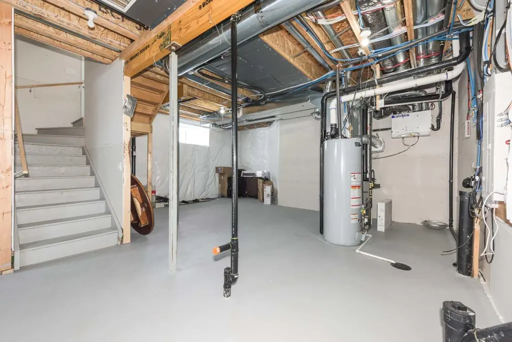 107 Dawson Harbour Court Chestermere AB T1X1Z7